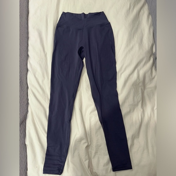 Alphalete dark grey crossover leggings - Picture 1 of 2